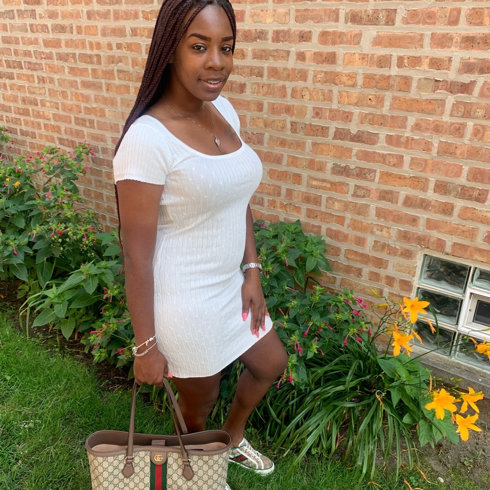 Meet your Posher, Tiana